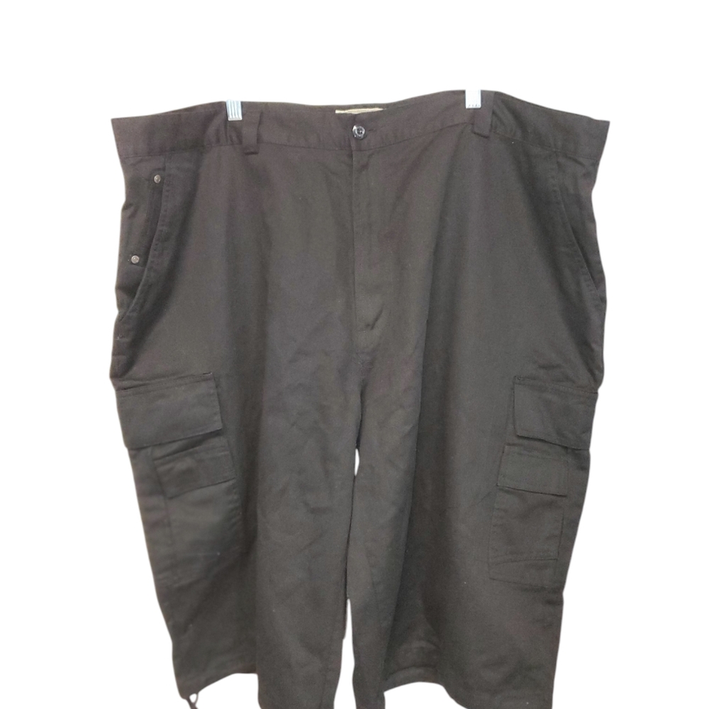 Mens Black Multi-Pocket Shorts / Size 48